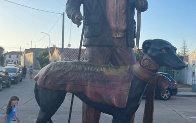 Malú ya tiene su escultura en Calzada de los Molinos
